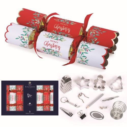Tom Smith 8 Deluxe Christmas Merry Christmas Crackers # 901