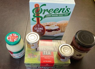 Tea & Scone Gift Box - Hamper - Christmas