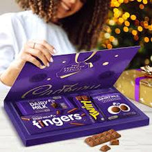 Cadbury Favourites Selection Box 370g - CHRISTMAS