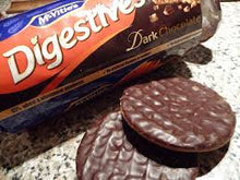 McVities Digestive Dark Chocolate Roll 300g